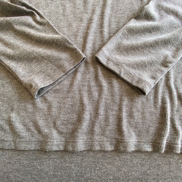 Toronto Raptors long sleeve graphic t-shirt size XL - Picture 7 of 9